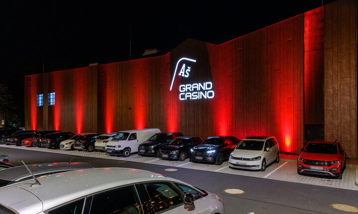 GRAND OPENING